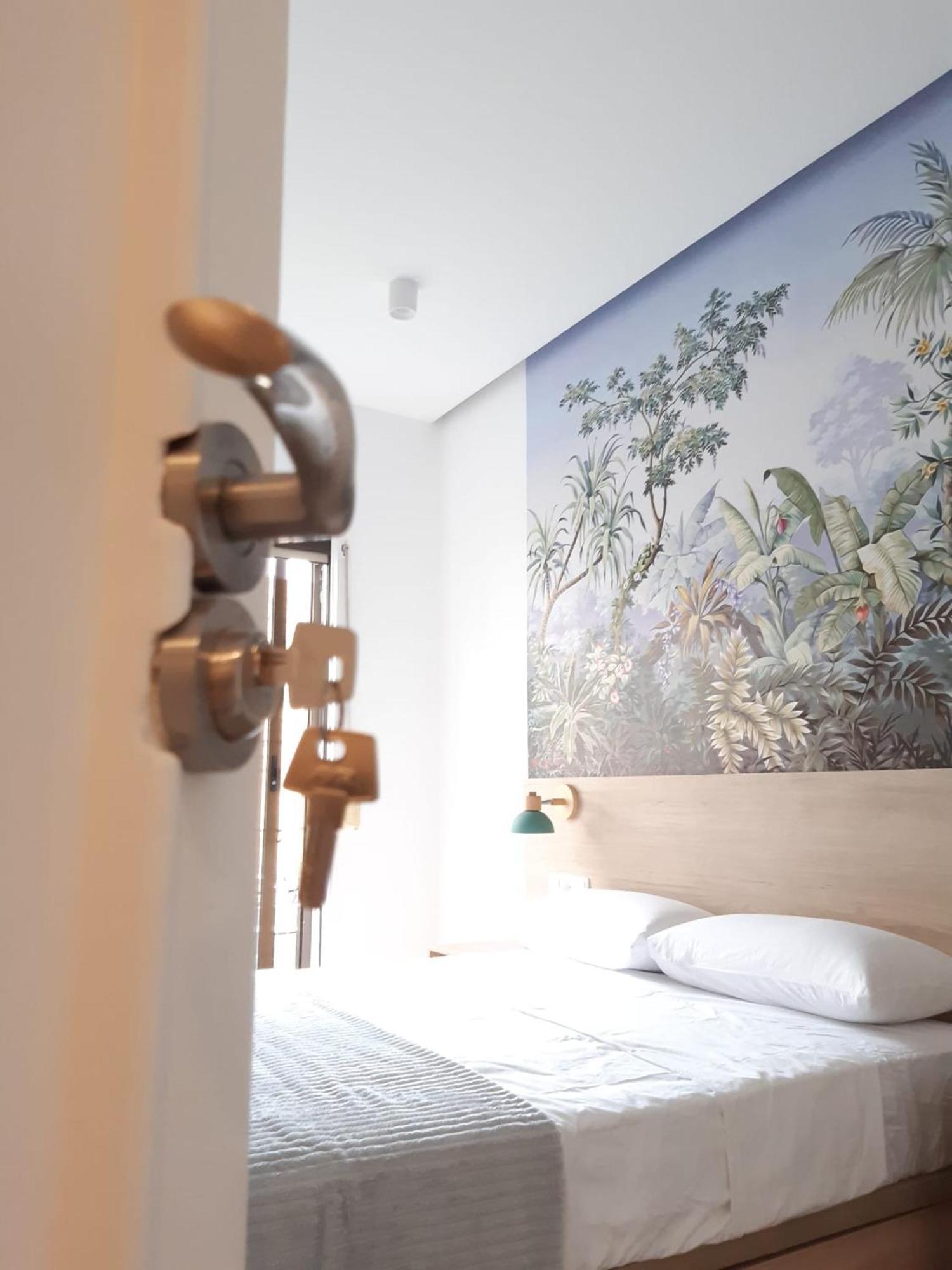 Good Energy Rooms Alicante Extérieur photo
